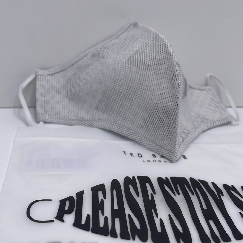 Gray Face Mask TED BAKER LONDON Reversible Reusable FACE MASK 
NWT - Picture 12 of 12